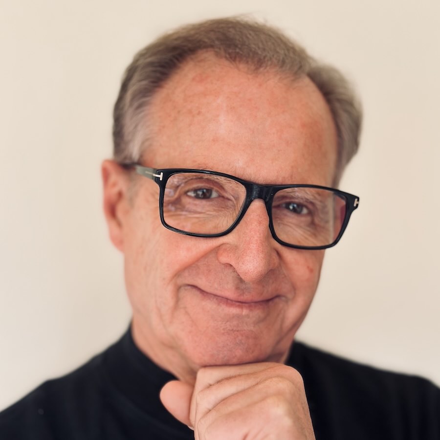 Dr. Emilio López